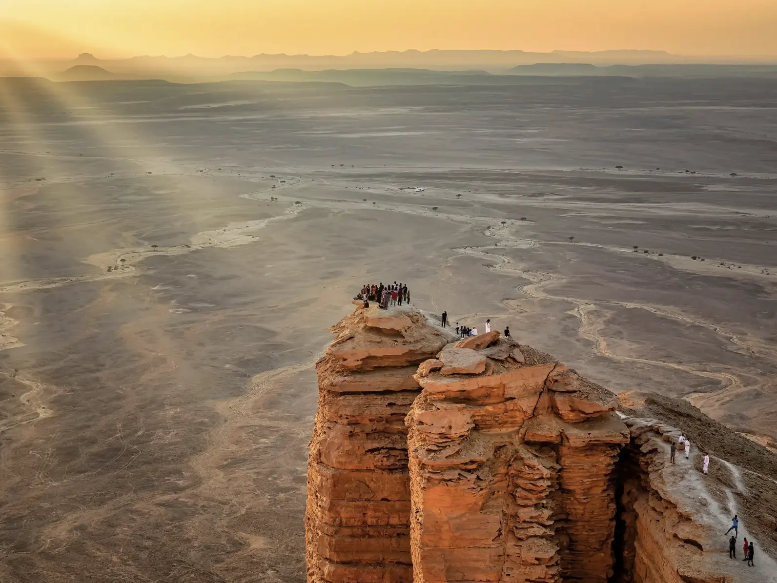 http://Desert%20landscape%20at%20sunset